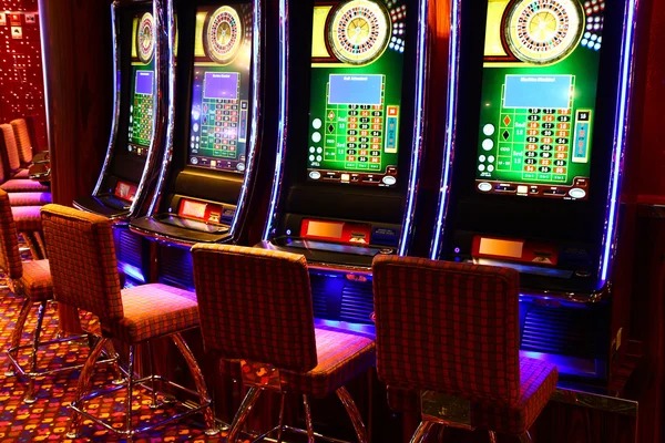 Teen Patti and Crazy Time table interfaces displayed on disinitoto dashboard